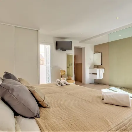 Can Picafort Sleeps 8 Air Con Wifi * カン・ピカフォルト